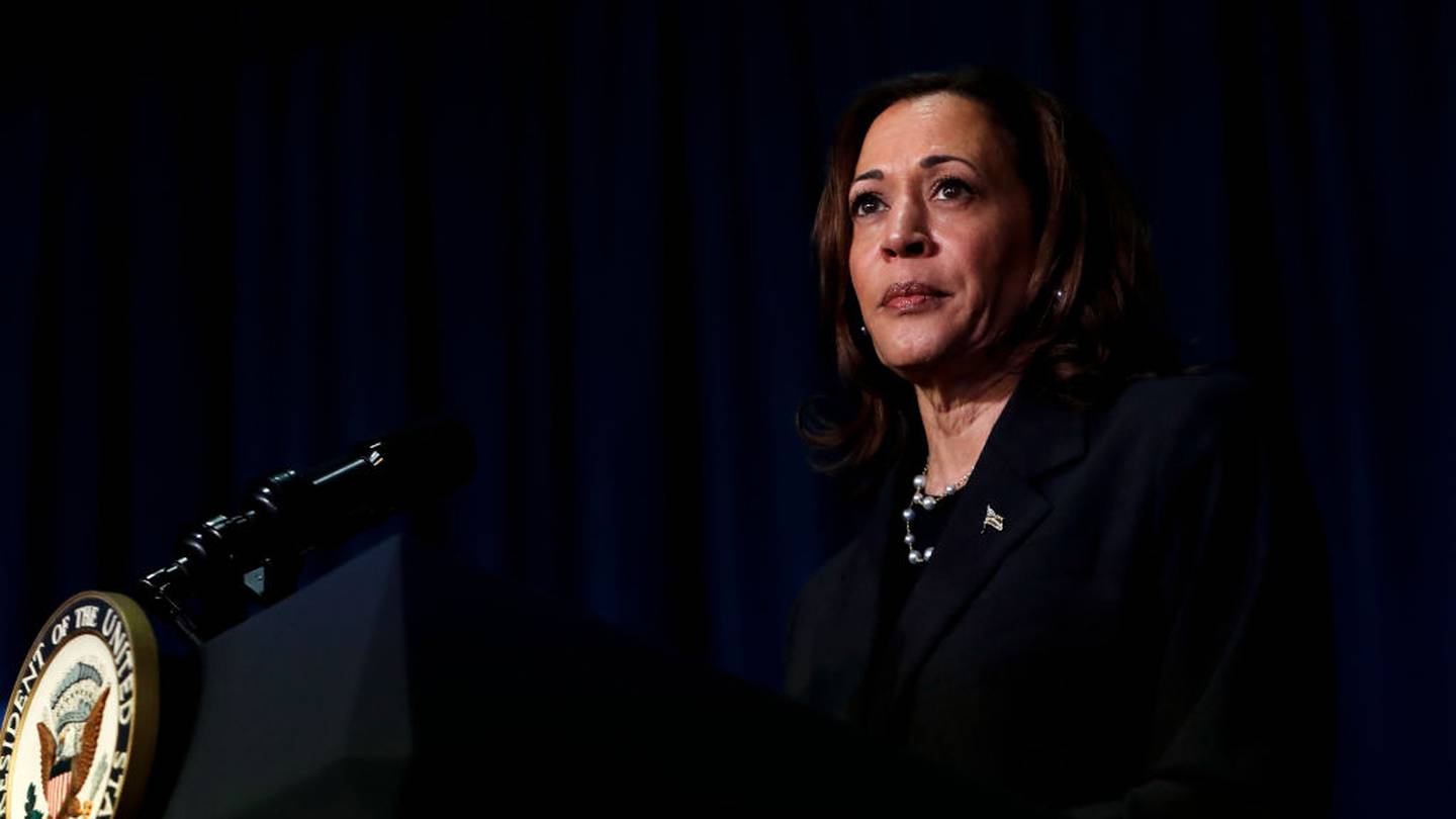 Election 2024 What’s next now that Biden’s out, Harris takes over