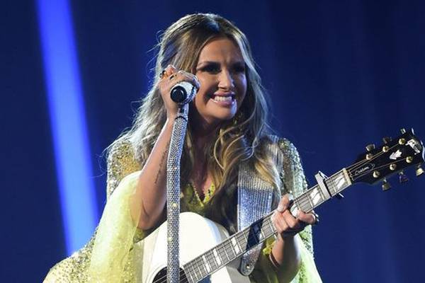 Carly Pearce, Brothers Osborne, Scotty McCreery + more to present at 'People's Choice Country Awards'