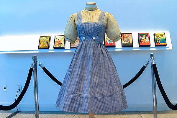 Judge blocks sale of “The Wizard of Oz” dress