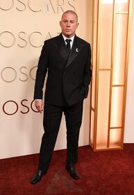 Oscars red carpet